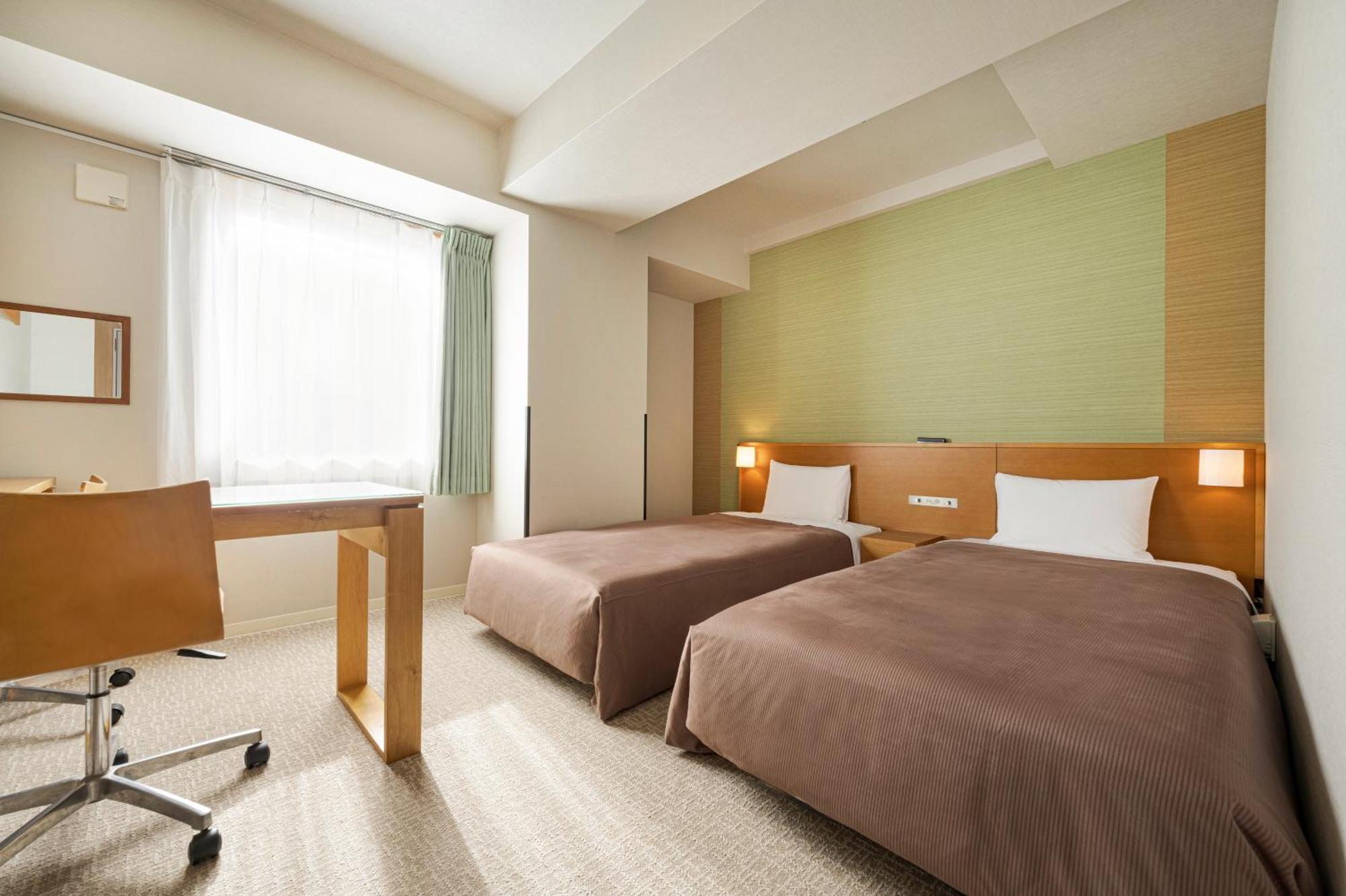 Candeo Hotels Ueno Park Токио Стая снимка