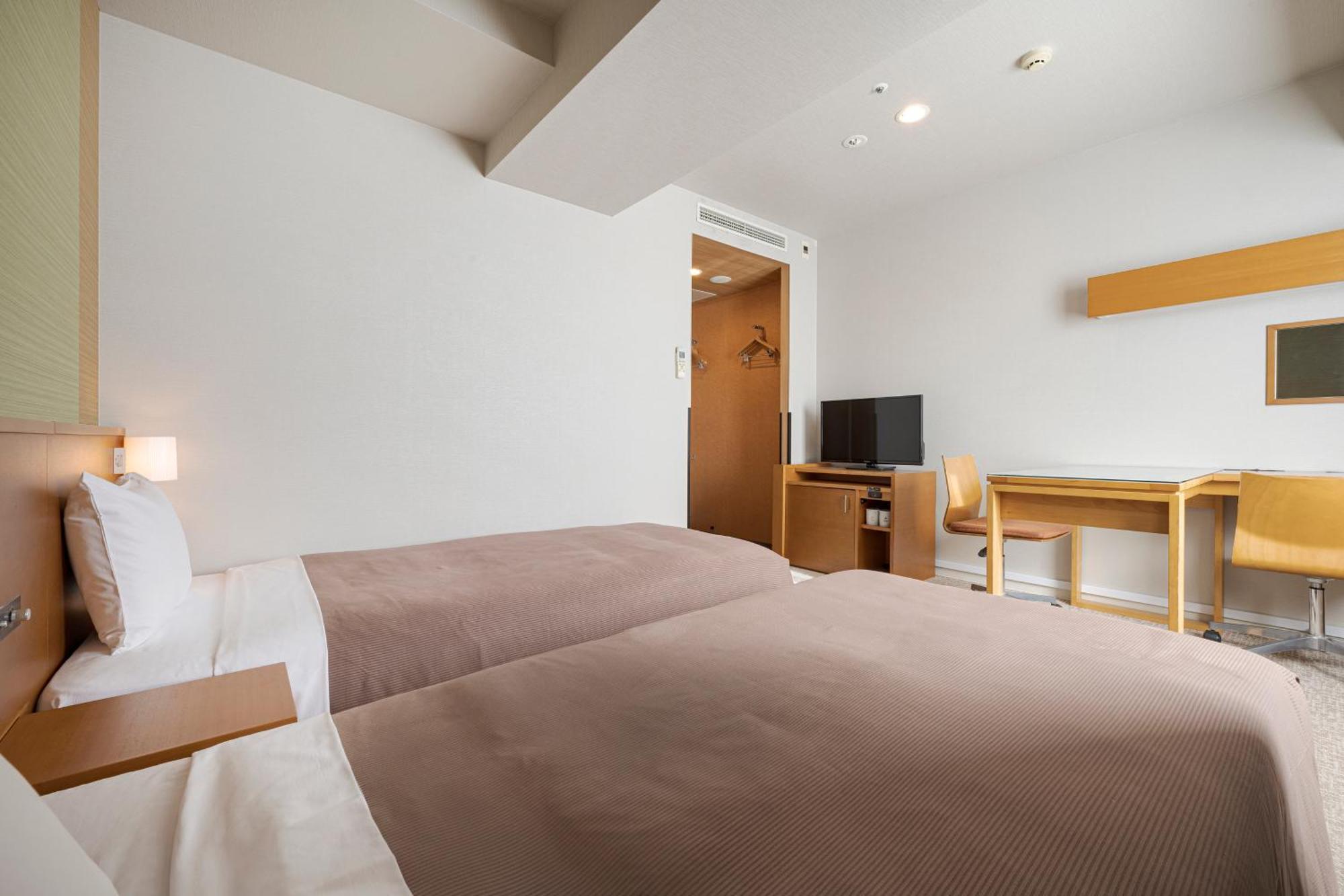 Candeo Hotels Ueno Park Токио Стая снимка
